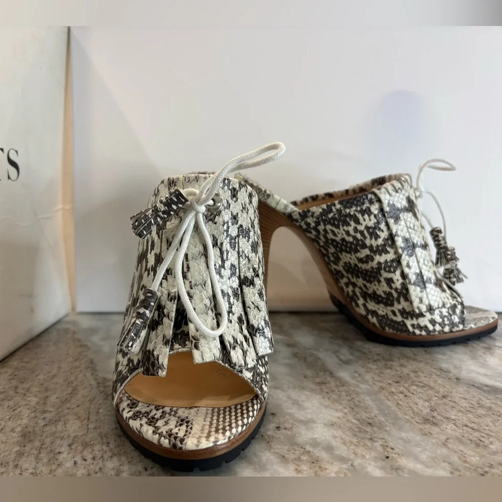 Ports 1961 Snakeskin Pattern Mules - Picture 3 of 6